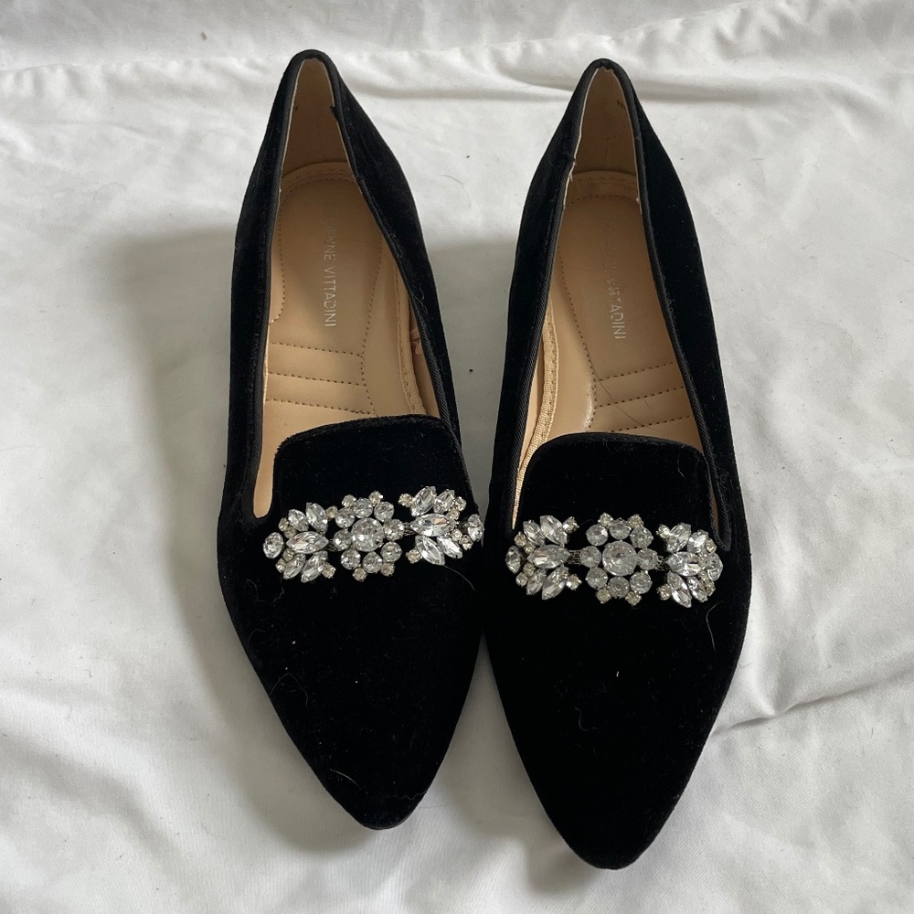 NWOB Adrienne Vittadini Velvet Black Flats w/Studs - Size 8.5
